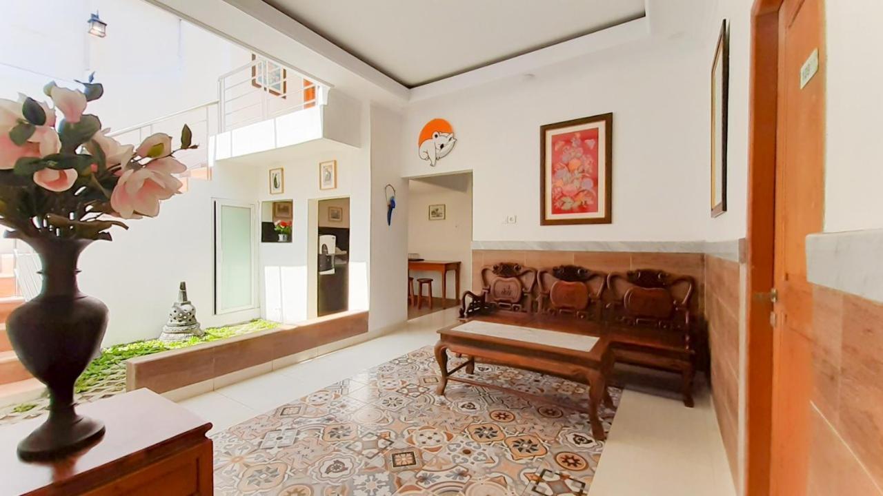 יוגיאקרטה The Cabin Purwokinanti Hotel מראה חיצוני תמונה