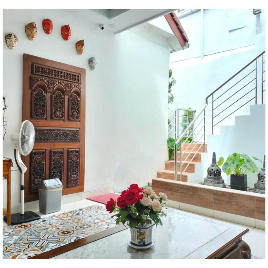 יוגיאקרטה The Cabin Purwokinanti Hotel מראה חיצוני תמונה